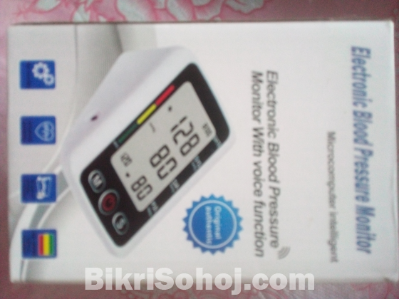 Electronic Blood Pressure Monitor